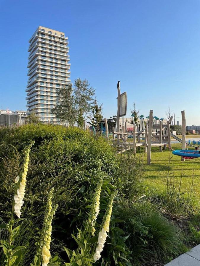 Central Park Tower Sea View Residence With Pool And Gym Ostenda Esterno foto